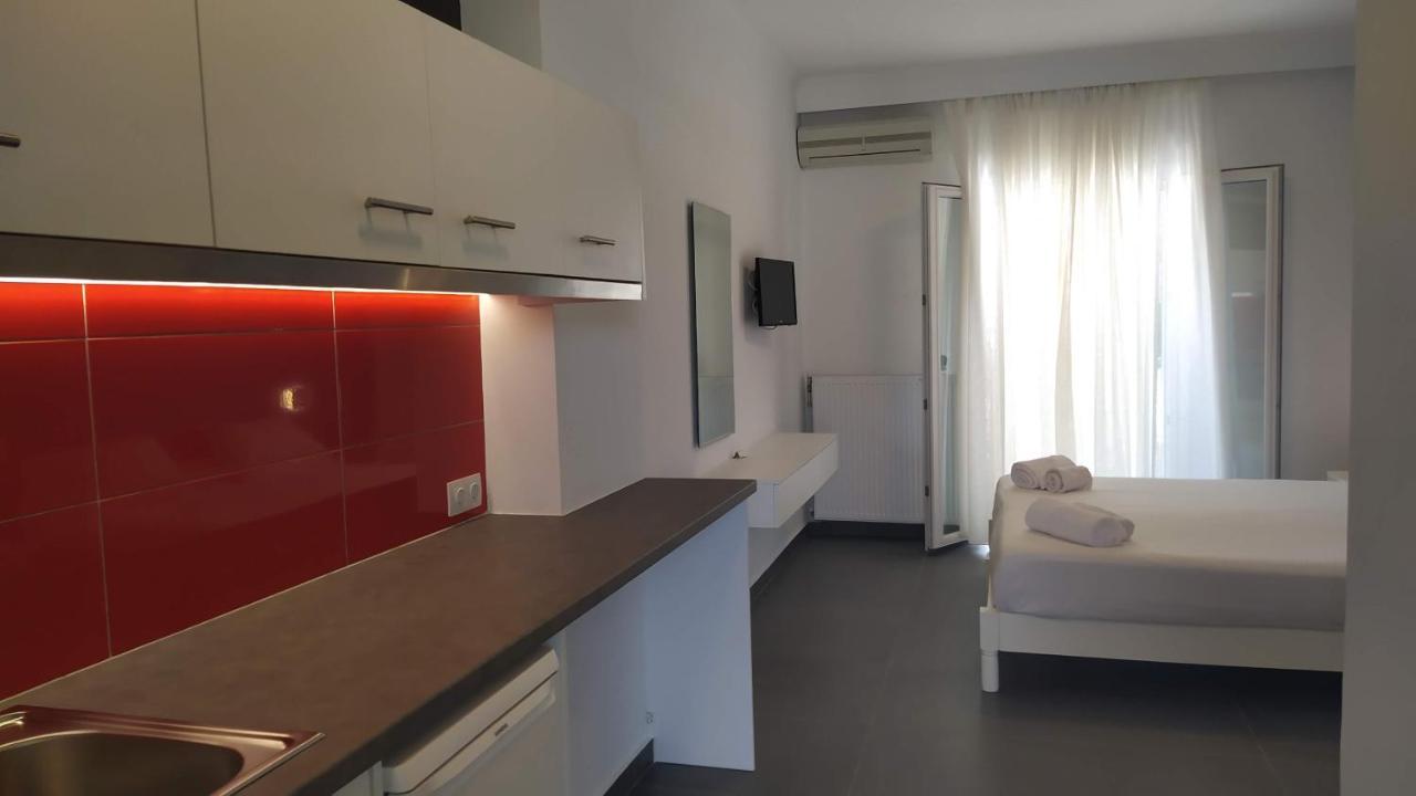 Katerina Pool Apartament *